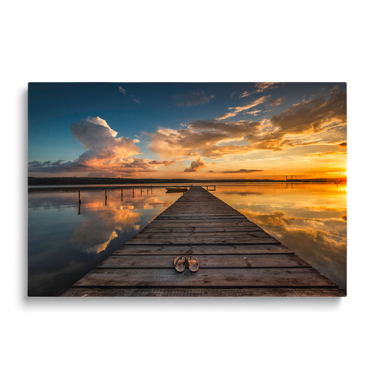 PONTOON